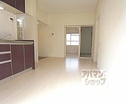 JR山陰本線 太秦駅 徒歩1分の賃貸マンション 1階3DKのリビング/ダイニング