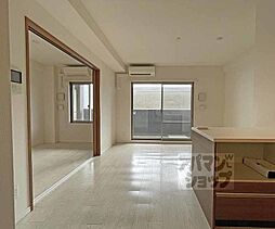 京都市営烏丸線 烏丸御池駅 徒歩10分の賃貸マンション 2階1LDKのリビング/ダイニング