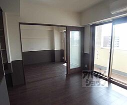 阪急京都本線 西院駅 徒歩20分の賃貸マンション 4階1LDKのリビング/ダイニング