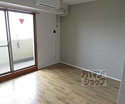 マインズ・コム四条大宮 715 7階1Kのリビング/ダイニング