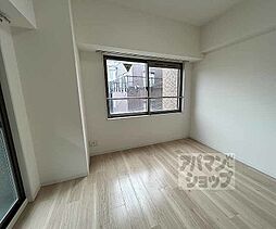 阪急京都本線 西院駅 徒歩4分の賃貸マンション 4階1Kのリビング/ダイニング