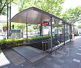 京都市役所前駅まで400m