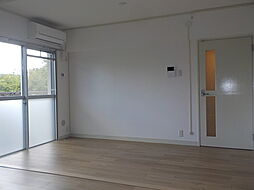 UR花園 5階2LDKのリビング/ダイニング