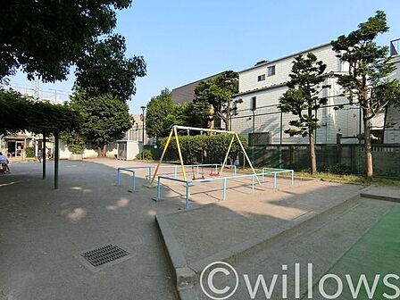 大田区役所/児童館/徳持 徒歩12分。 940m
