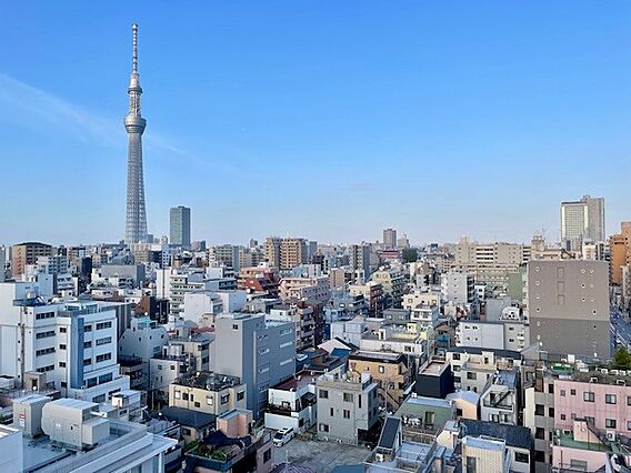 共用廊下からの...