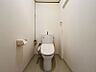 トイレ：トイレはLDKから廊下を挟んだところにございます！