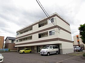 リバーサイドハイツA・B A201 ｜ 北海道旭川市川端町四条6丁目（賃貸マンション3LDK・2階・60.35㎡） その1