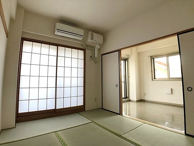 寝室