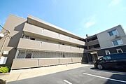 ★重厚感のある外観★