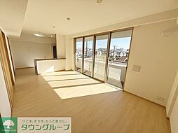 横浜市営地下鉄ブルーライン 新羽駅 徒歩14分の賃貸マンション 3階3LDKのリビング/ダイニング