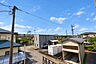 周辺：目の前に日差しを遮る建物がないので、日当たり＆風通し良好です＾＾心地よい自然の光や風を感じることができ、ほどよく開放感のある空間がつくれます。