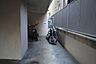その他：バイク置場あり。