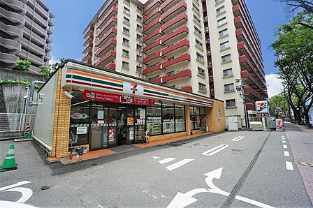 セブンイレブン　福岡けやき通り店
