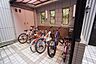その他：敷地内駐輪場有。通学や通勤に気軽に自転車を利用できます＾＾