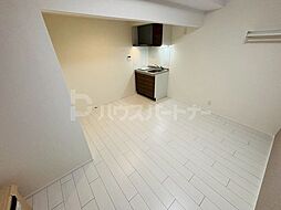 Monologue 1階ワンルームのリビング/ダイニング