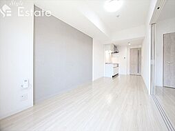 名鉄名古屋本線 東枇杷島駅 徒歩10分の賃貸アパート 3階1LDKのリビング/ダイニング