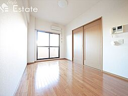 名古屋市営鶴舞線 浅間町駅 徒歩8分の賃貸マンション 1階1LDKのリビング/ダイニング