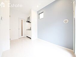 名古屋市営鶴舞線 浄心駅 徒歩10分の賃貸アパート 3階1DKのリビング/ダイニング