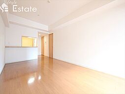 名古屋市営桜通線 丸の内駅 徒歩1分の賃貸マンション 4階1LDKのリビング/ダイニング