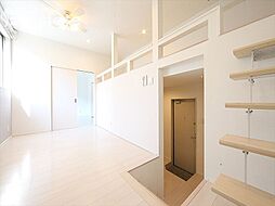 名古屋市営名城線 志賀本通駅 徒歩8分の賃貸アパート 1階1SLDKのリビング/ダイニング