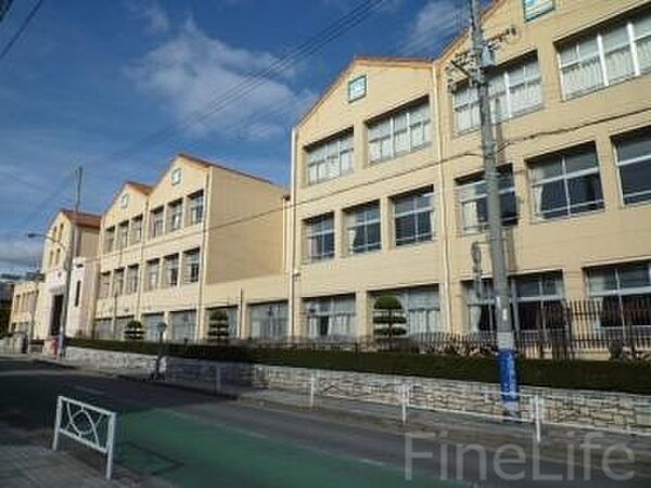 画像28:神戸市立西須磨小学校 305m