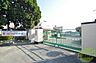 周辺：神戸市立 歌敷山中学校 734m