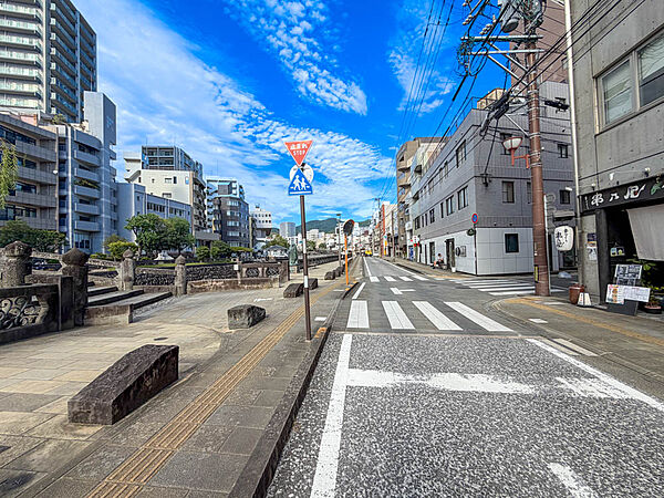 周辺を拡大表示