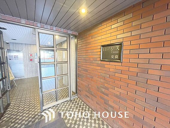 「エントランス...