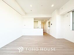 「2025年6月リフォーム完了。自分らしい家造りを楽しめる」落ち着いたカラーコーディネートの室内。インテリアやファブリックで、オーナー様好みのテイストデザインを取り入れて頂けます。