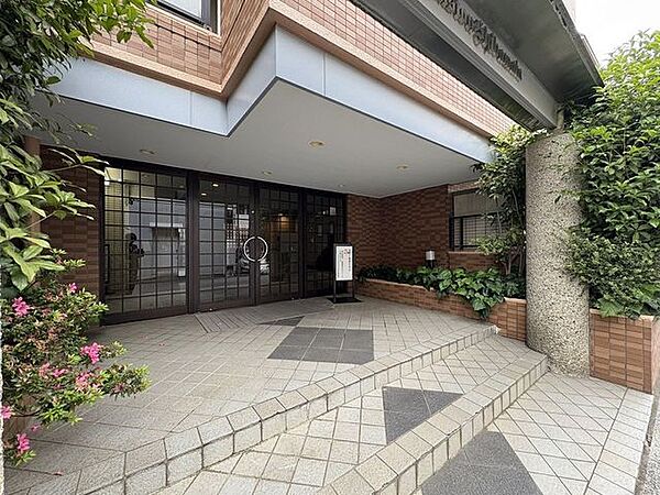 エントランスを拡大表示