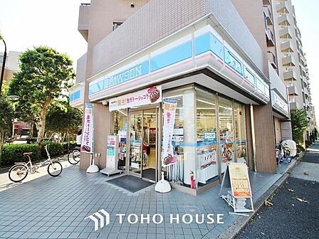 徒歩8分。ローソン葛西環七通り店 600m