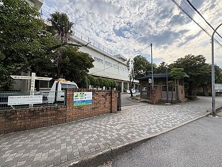 市川市立南行徳小学校 500m
