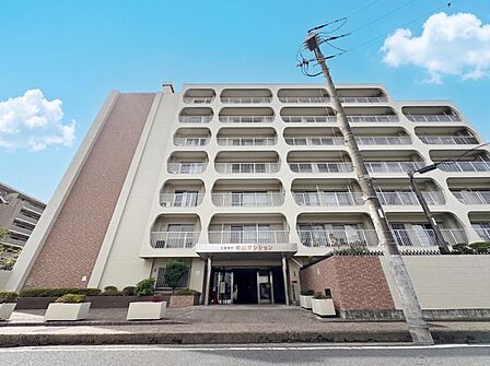 「日商岩井中山マンション」新規リノベーション済みの大切なペットと暮らせる快適空間。快適な理想の暮らしの実現は、そこで暮らす方々にとって素敵な環境であることも挙げられると思います。