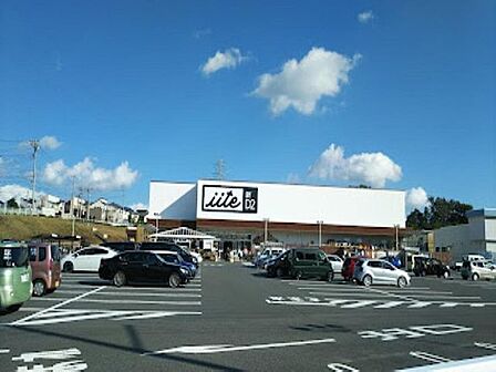 DCM船橋坪井店 ＤＣＭ船橋坪井店 2830m