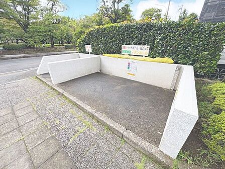「ゴミ置き場」