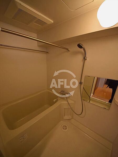 画像7:アクアプレイス南堀江　浴室暖房乾燥機つきバスルーム