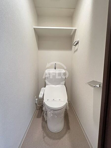 画像8:プレミアムコート阿波座WEST　トイレ