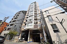 ルクレ北堀江  ｜ 大阪府大阪市西区北堀江1丁目（賃貸マンション1LDK・15階・62.53㎡） その1