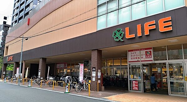 画像30:【スーパー】ライフ堺筋本町店まで269ｍ