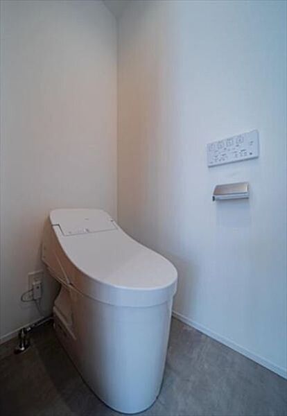 トイレを拡大表示