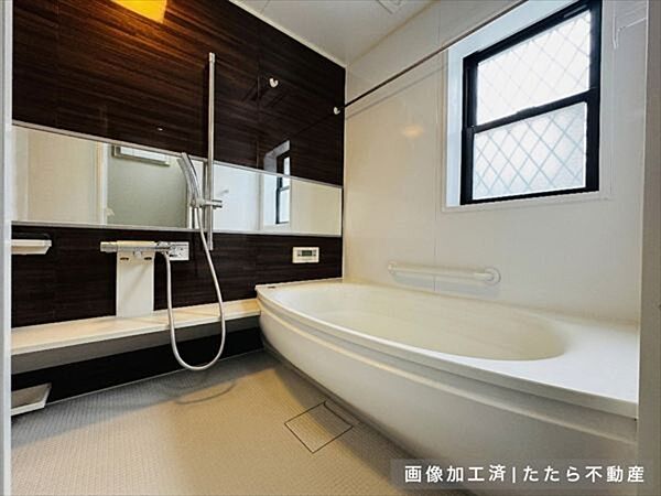 浴室を拡大表示