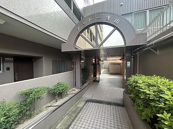 エントランスを拡大表示