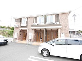 メゾン　タウルスI  ｜ 福岡県北九州市小倉南区沼緑町2丁目（賃貸アパート1LDK・2階・45.07㎡） その1