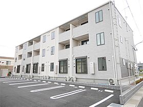 プレミアムガーデンI  ｜ 福岡県京都郡苅田町大字与原（賃貸アパート1LDK・1階・52.18㎡） その1