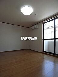 ユース・アベニュー 203 2階1Kのリビング/ダイニング