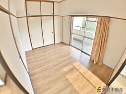 ロイヤルマンション 201 2階3DKのリビング/ダイニング