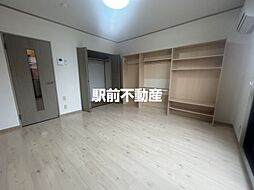 ヴェルメゾン　B棟 210 2階1Kのリビング/ダイニング