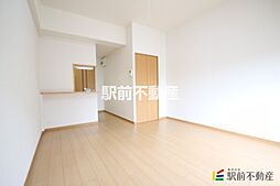 エルモソ　ピソ 206 2階1Kのリビング/ダイニング