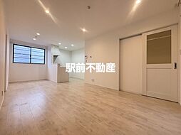 Aurora B 1階3LDKのリビング/ダイニング