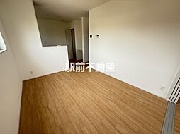 エムズ桜並木 205